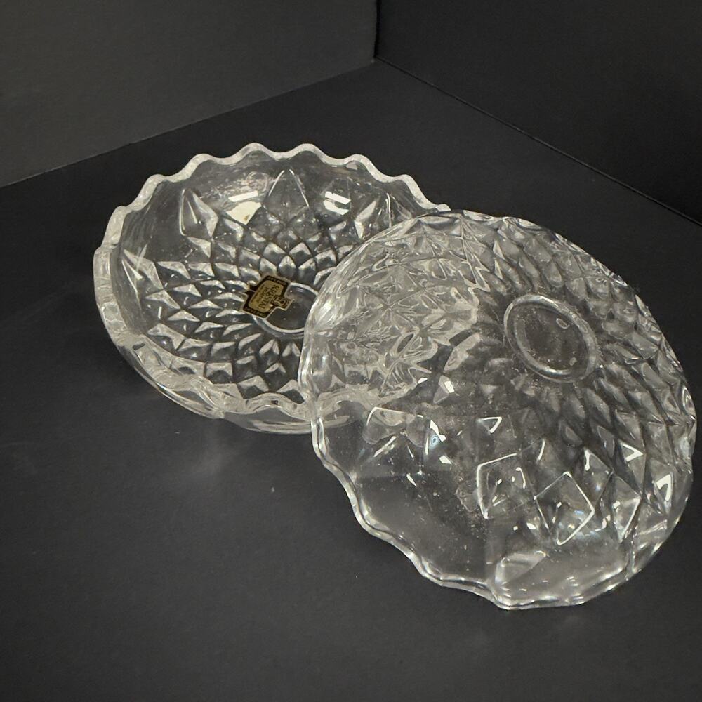Vtg Kristal Zajecar 24% Lead Crystal Lidded Candy Dish Yugoslavia Diamond Stickr